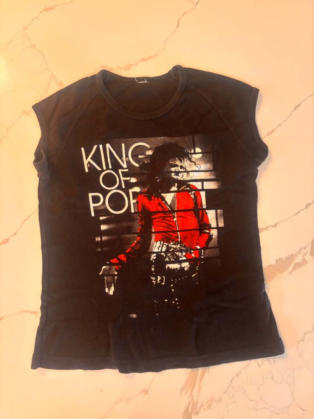 Vintage Michael Jackson "King of Pop" Graphic Tee with Red Accent